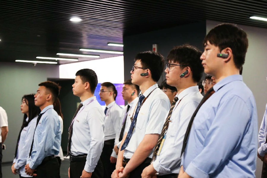 八维职业学校解锁数字技术新领域铸就未来IT精英的辉煌之路