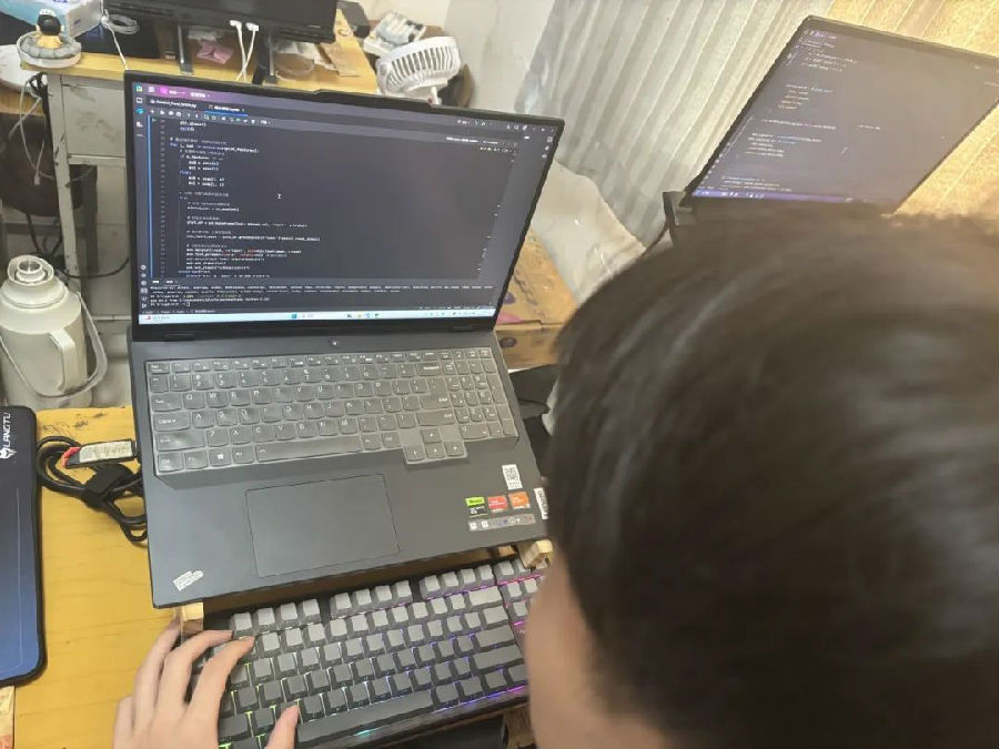 八维职业学校大数据专业风采绽放引领科技潮流解锁就业薪动力