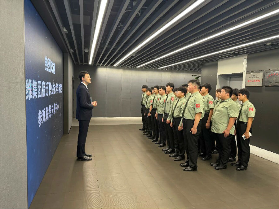 八维教育精准对接企业用人需求打造未来数字黄金职业高就业率