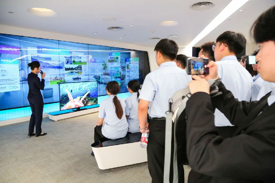 八维职业学校抢先布局新兴领域人才培养赛道培养低空经济时代的空中工匠