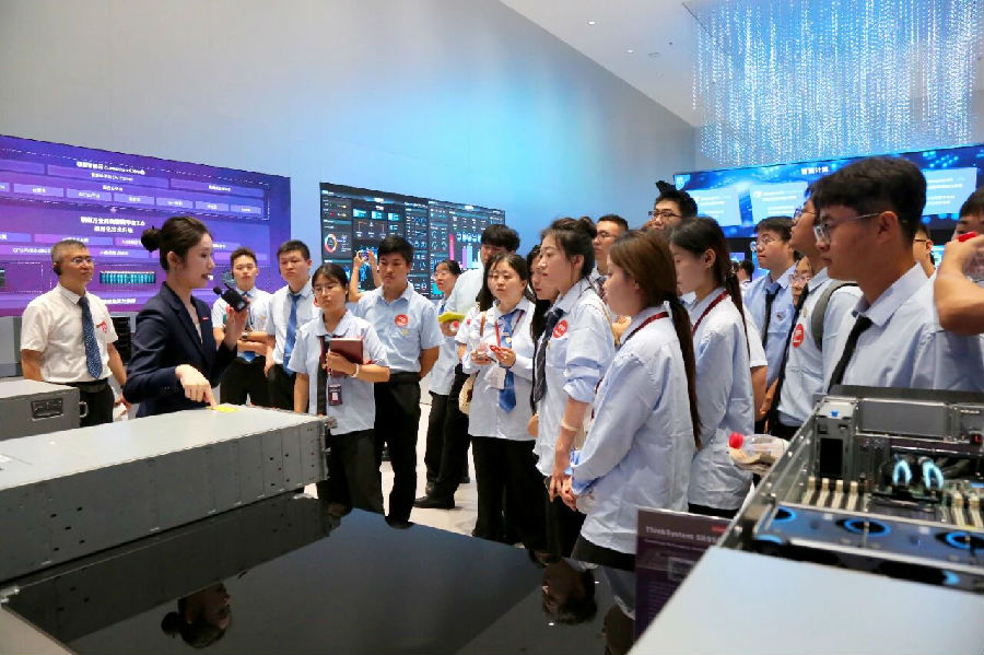 上海八维教育学校是正规学校吗