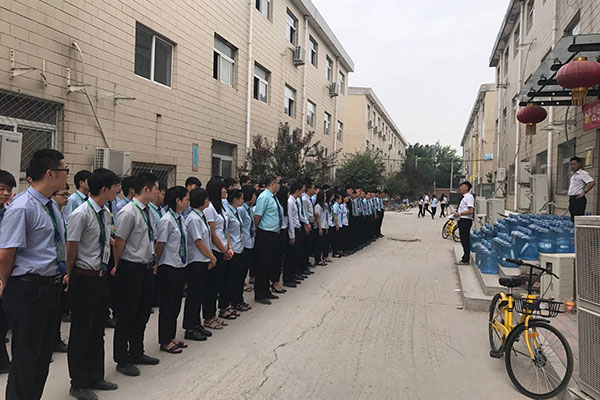 八维职业学校网络工程专业学子学习生活风采
