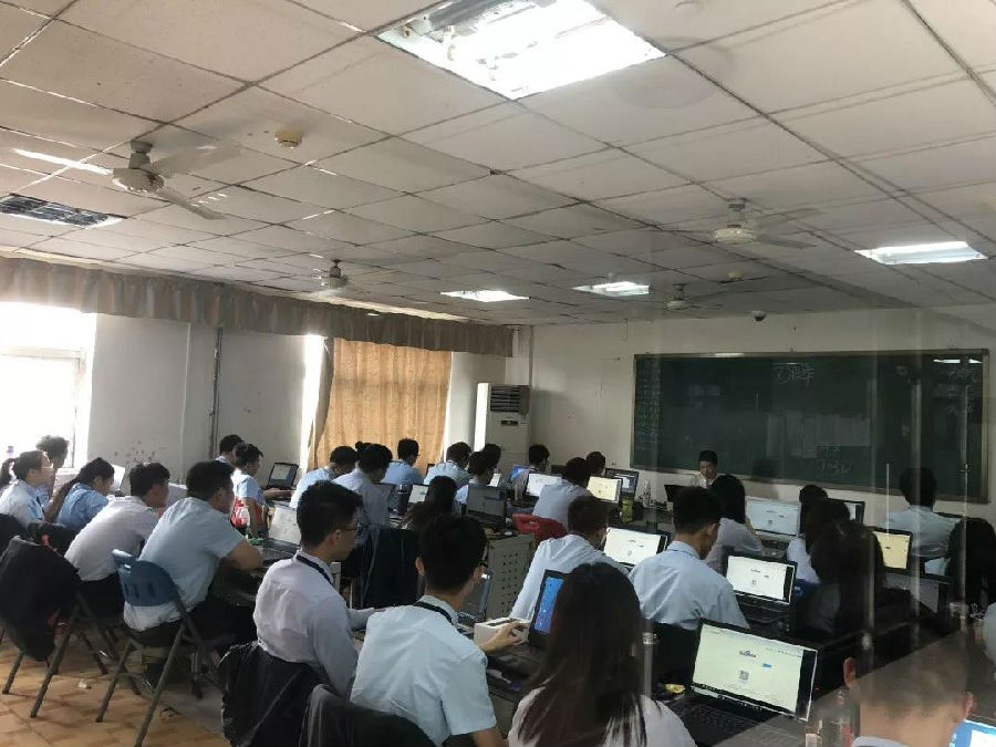 如何选择靠谱的Web前端培训班？