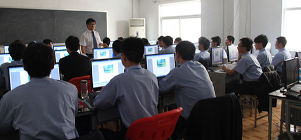 八维职业学校Java编程工程师培训课程口碑怎么样？