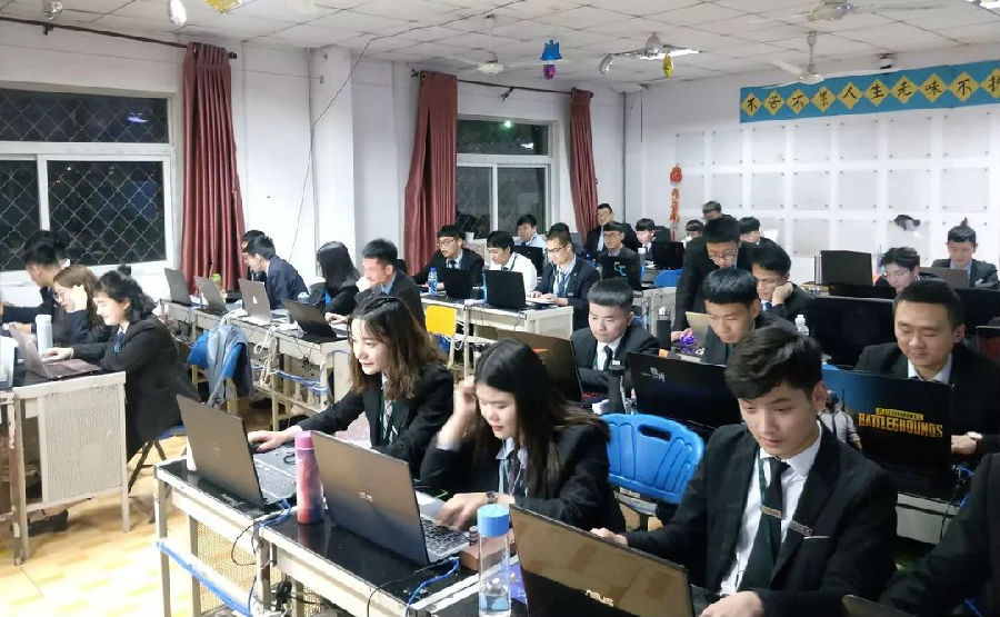 八维学校铸就行业巅峰,培养未来网络安全工程师翘楚!