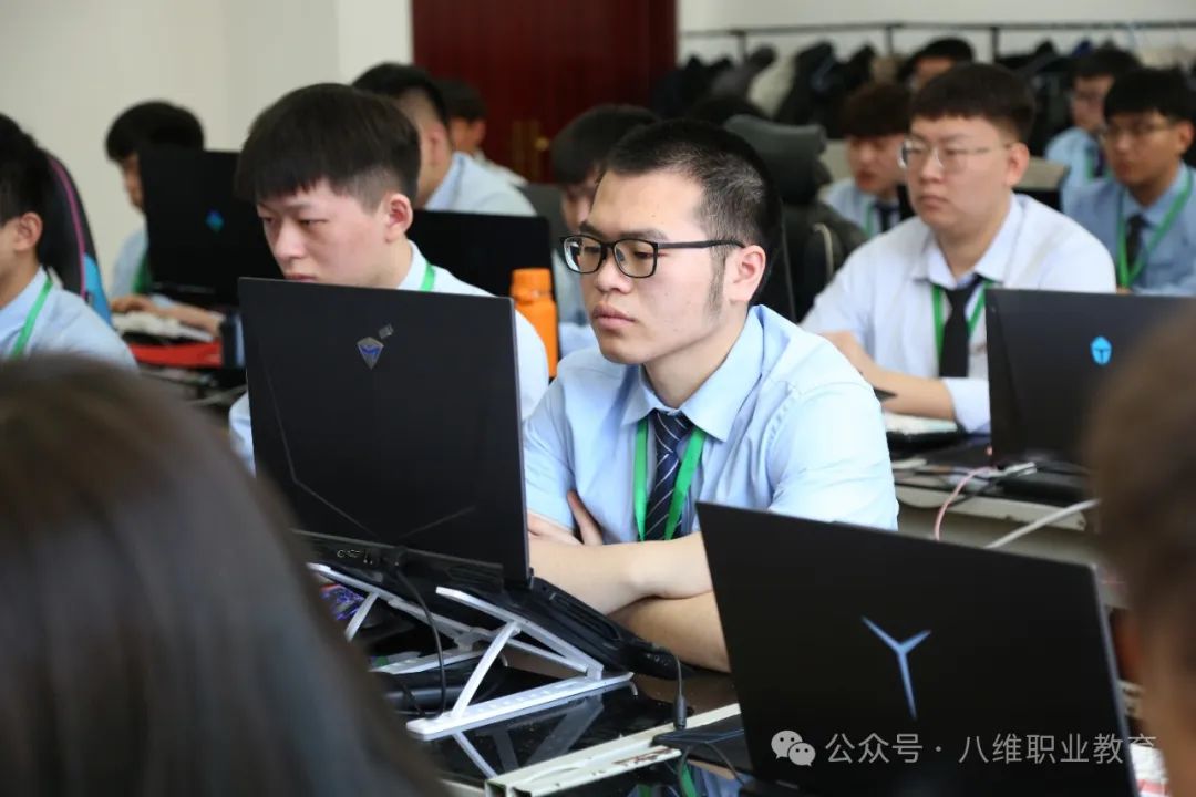 江苏宿迁八维学校AI：引领创新教育潮流，打造智慧未来先锋！