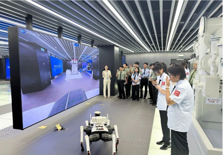 八维职业学校：解码未来职场的高频技能密码，打造未来数字科技人才！