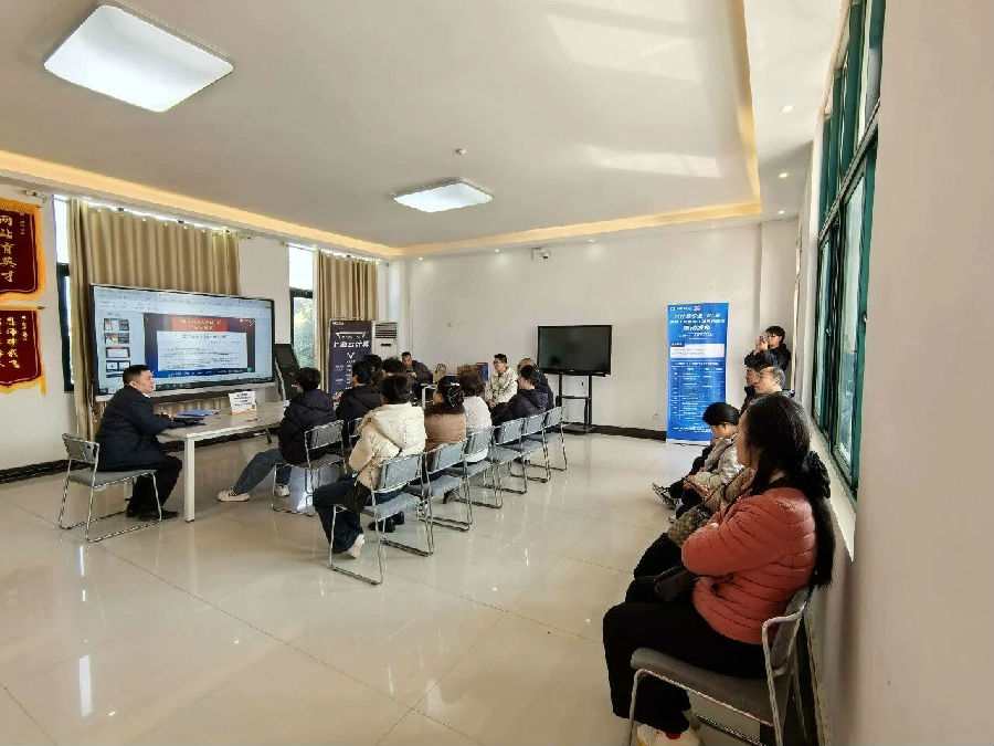 2026年家长必看：北京八维学校毕业真的包就业吗？揭秘高薪背后的真实数据与择校真相